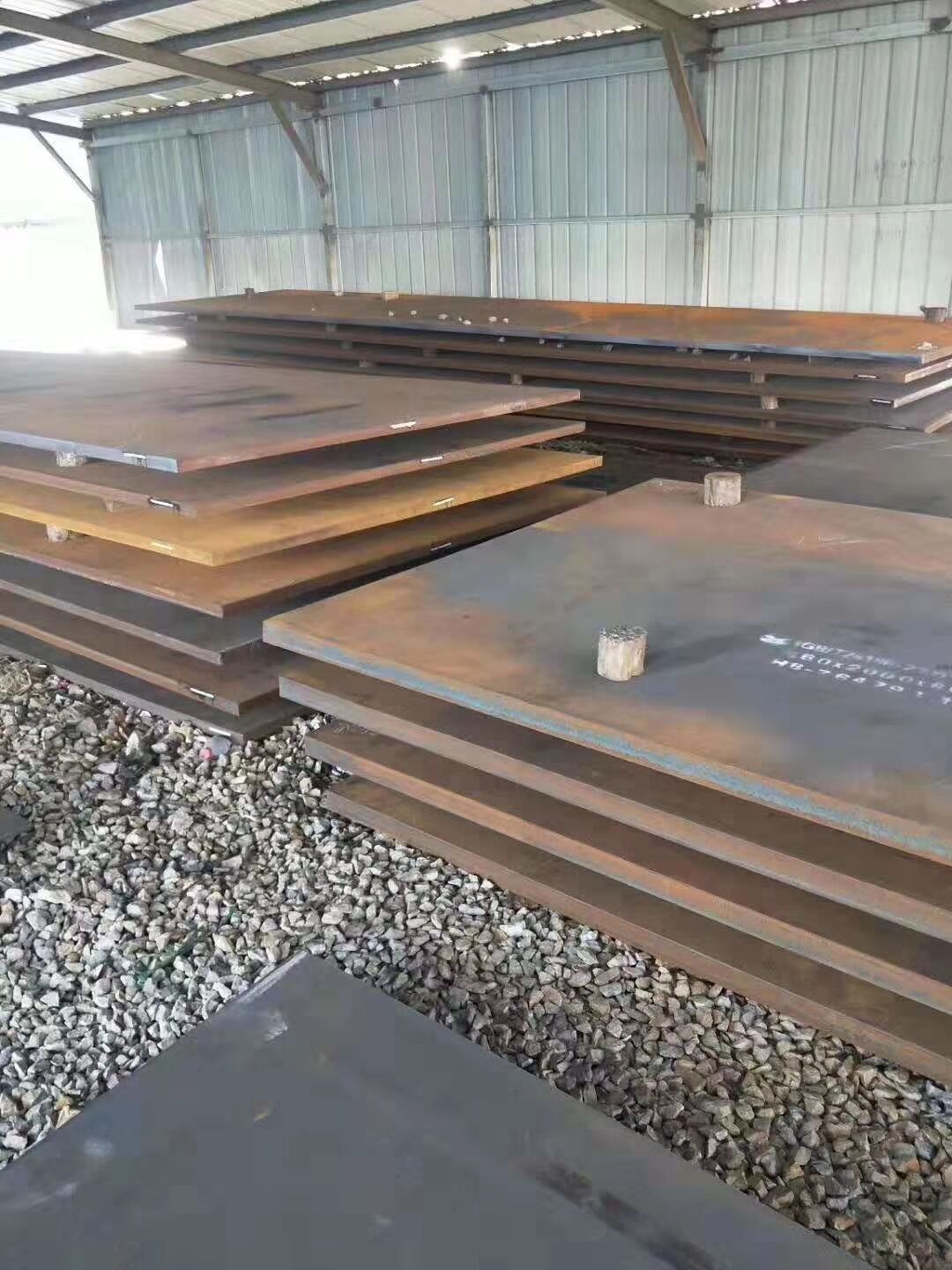 nm400耐磨板滲碳氮化常見問題與解決技巧